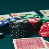 Phân tích tình huống trong Poker: Cách đọc bàn chơi và ra quyết định chuẩn xác